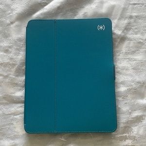 Brand new Speck IPad case.